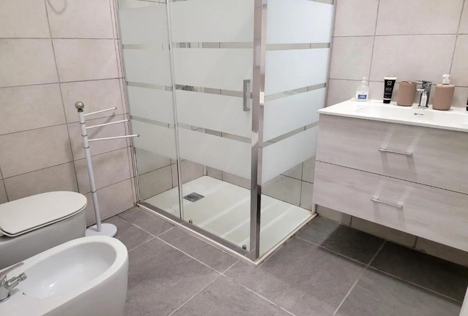 Appartamento 3 Suite Elegante Rozzano Italy